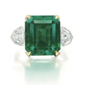 Colombian emerald ring auction