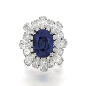 Sapphire ring with an unheated Kashmir stone