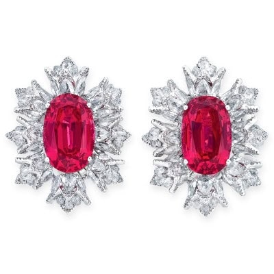 8.51 and 8.49 ct spinels from Tanzania (no indications of treatment) in earrings with diamonds set in gold, sold at Christie’s Hong Kong in May 2024 for ca. US$ 260,000. Photo: Christie’s.