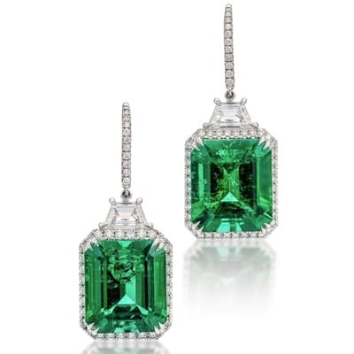 Pair of Colombian emerald earrings (10.84 and 9.97 ct, no indications of clarity modification), sold at Sotheby’s Hong Kong in May 2024 for ca. US$ 1.3 million. Photo: Sotheby’s.