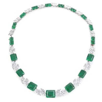 Emerald and diamond necklace in platinum (Colombian emeralds with none to moderate clarity enhancement), sold at Sotheby’s Paris for ca. US$ 850,000. Photo: Sotheby’s.