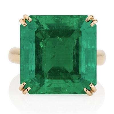 20.49 ct Colombian emerald (no indications of clarity enhancement), sold at Phillip’s Geneva in November 2024 for ca. US$ 1.5 million. Photo: Phillip’s.