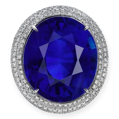 28.39 ct unheated Burmese sapphire of ‘royal blue’ colour in a ring with diamonds, sold at Christie’s Hong Kong in October 2024 for ca. US$ 1.1 million. Photo: Christie’s.